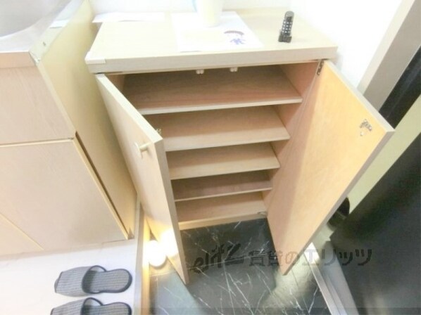 イーズ南春日丘の物件内観写真